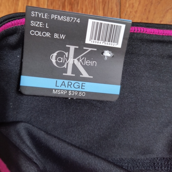 NWT Calvin Klein bike shorts, women's large, black - Picture 2 of 8